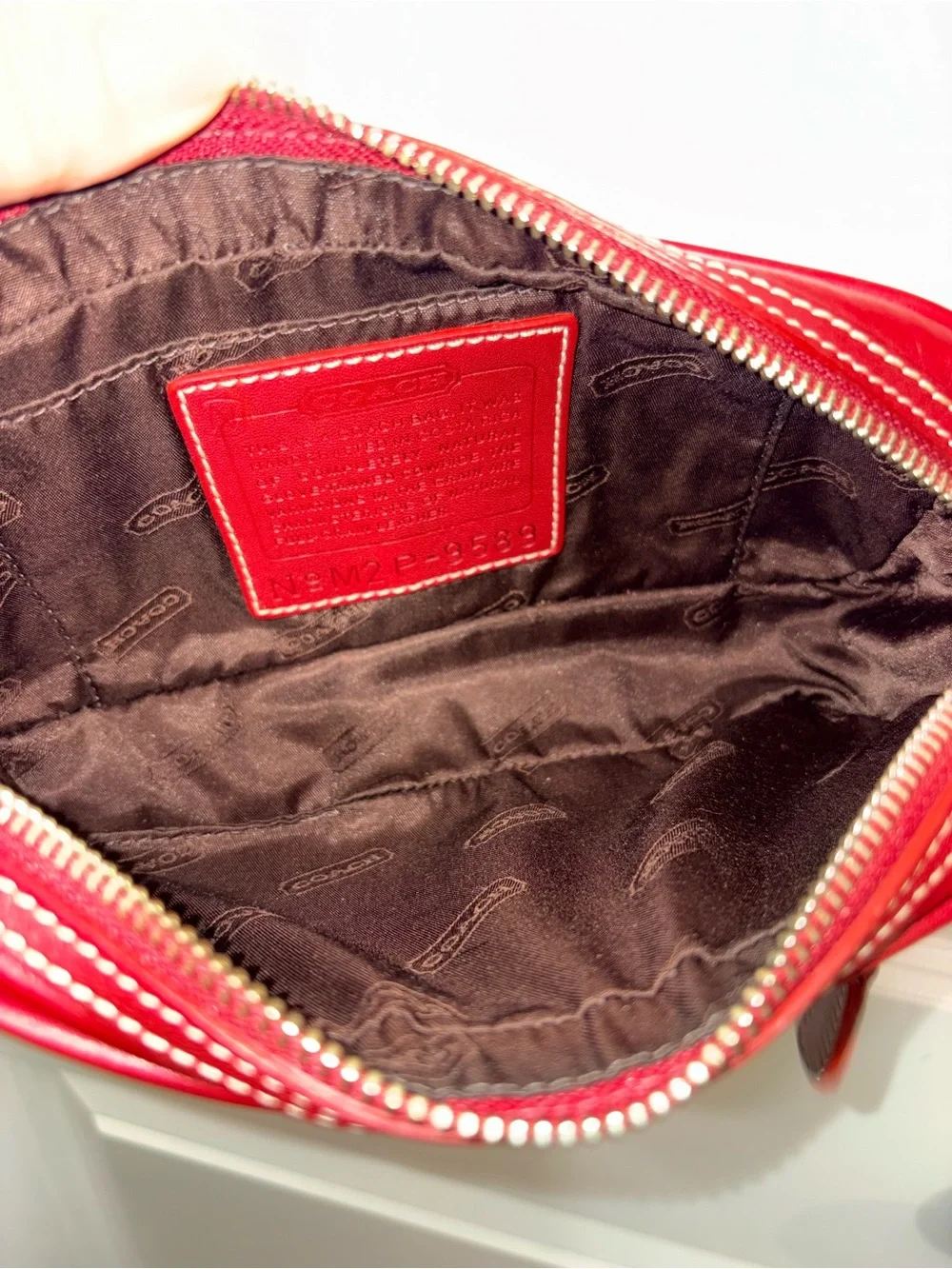 2002 Coach 9589 Red Legacy West Camera Bag Crossbody - Picture 13 of 15